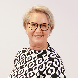 Porträt der Lehrerin Renate Raptis an der Anna Herrmann Schule